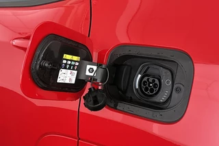 Jeep Compass 4xe 240 Plug-in Hybrid Electric S Winterpakket 360 Camera Memory Keyless / 34