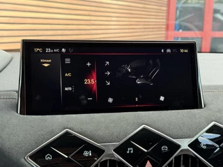 DS DS 3 1.2 PureTech Performance Line  Navigatie / keyless / Camera 360 / 36