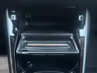 Peugeot 208 1.2 PureTech Allure Pack | Adaptive Cruise Control | Parkeercamera/-sensoren | Keyless Start | Apple Carplay/Android Auto | Climate Control | i-Cockpit | Navigatie | DAB | Full LED | Dealer Onderhouden | / 25