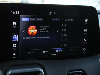 Suzuki e VITARA Select 61 kWh Adaptieve Cruise & Climate Control, Stuur- & Stoelverwarming, Parkeersensoren Voor & Achter / 23