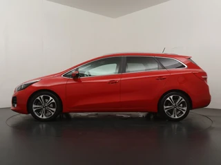 Kia Ceed Sportswagon 1.0 T-GDi GT-Line  - Schuif/kantel dak - Lichtmetalen velgen - Navigatie - Camera - Virena Zekerheidspakket BOVAG Garantie / 4