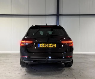 Skoda Superb 1.5 TSI Sportine Pano Virtual Trekhaak Memory / 8