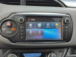 Toyota Yaris 1.5 Hybrid ASPIRATION 4S-BANDEN NAVI CRUISE CLIMA CAMERA BLUETOOTH NL-AUTO DEALER ONDERHOUDEN! / 19