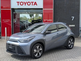 Toyota Aygo X Hybrid 115 Play GO PACK LICHTMETAAL APPLE & ANDROID CRUISE CONTROL METALLIC LAK