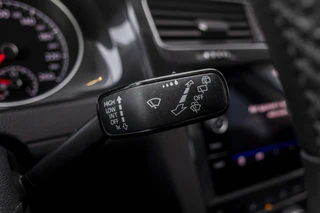 Volkswagen Golf 1.0 TSI Comfortline  | Carplay | ACC | Stoel verw. / 37