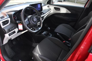 Suzuki Swift 1.2 Select Smart Hybrid / 8