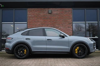Porsche Cayenne Coupé 4.0 Turbo E-Hybrid GT  Burmester PDCC Carbon HUD ACC 360 / 42