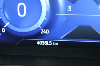 Ford Focus Wagon 125PK HYBRID TITANIUM-X VIRTUAL-COCKPIT B&O AUDIO CLIMA P-SENSOREN 17"LMV LED CAMERA WINTERPACK NL-AUTO / 22
