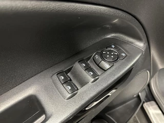 Ford EcoSport 1.0 EcoBoost Titanium AUTOMAAT TREKHAAK CARPLAY NAVI ECC CRUISE LM. / 17