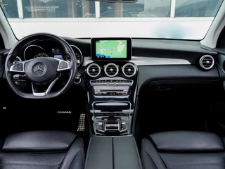 Mercedes-Benz GLC-klasse 250 4MATIC|PANO|AMG|AUTOMAAT|CAMERA / 19