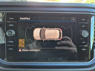 Volkswagen T-Roc 1.5 TSI Sport Business R Automaat, Stoelverwarming, Carplay, ALL IN Prijs!! / 28
