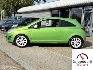 Opel Corsa 1.4-16V Anniversary Color Edition stoel+stuurverw / 2