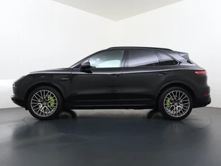 Porsche Cayenne 3.0 E-Hybrid Platinum Edition SOH 100%! 340kw | MEM. SEATS | Luchtvering | pano | stoelverwarming + verkoeling | 360 camera | Bose | sportchrono | mega knappe auto! | incl 12 mnd Bovag garantie | / 6