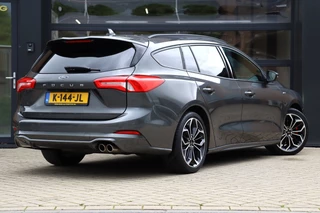 Ford Focus Wagon 1.0 EcoBoost Titanium ST X Business | NAP | Apple Carplay | Stoel/Stuur Verwarming | Cruise | Camera / 18