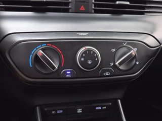 Hyundai i20 1.2 MPI i-Motion | DAB | Bluetooth | Dealer onderhouden / 30