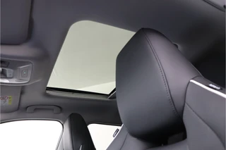 Omoda 5 EV Premium 61 kWh *DEMO* - Full Options! - Stuur-/stoelverwarming - Draadloze Apple Carplay of Android Auto - Schuif-/kanteldak - 7 jaar of 150.000km Fabrieksgarantie / 39
