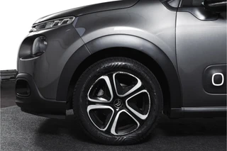Citroën C3 1.2 PureTech 82 PK Feel Edition  | Cruise | PDC | App. Connect | ECC | LM 16" | / 40