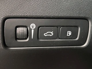 Volvo XC40 1.5 T4 Plug-in hybrid Core Recharge | Elek. Kofferklep | Apple Carplay | Climat/Control | Cruise/Control | / 30