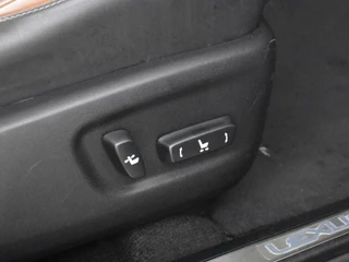 Lexus NX 300h AWD Luxury Line Schuifdak | Mark Levinson / 39