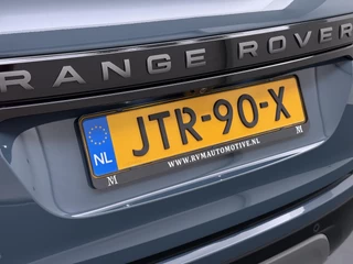 Land Rover Range Rover Evoque 2024 Model 1.5 P300e AWD R-Dynamic S NEW MODEL / FACELIFT PHEV 309 PK | UNIEK 8.000 KM | FABRIEKSGARANTIE t/m 26-02-2029 / 150.000 KM | DEALER ONDERHOUDEN | ADD. CRUISE | PANO DAK | ELEKTRISCHE STOEL MET GEHEUGEN | ELEKTRISCHE KOFFERBAK | CAMERA | RIJKLAAR PRIJS / 12