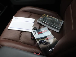Dodge Ram 1500 5.7 V8 4x4 Crew Cab Classic | LEDER | SCHUIFDAK | LPG | TREKHAAK | NAVIGATIE / 31