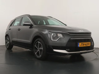 Kia Niro 1.6 GDi Hybrid DynamicLine Automaat  - Adaptive Cruise Control- Navigatie - DAB- Apple Carplay/Android Auto Fabrieksgarantie 26-01-2032 of 150.000 km / 12