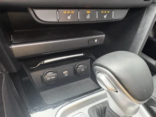 Kia ProCeed 1.5 T-GDi 160pk Automaat GT-PlusLine  SCHUIFDAK/JBL/CAMERA/DODEHOEK/AFN.TREKHAAK/18INCH / 35
