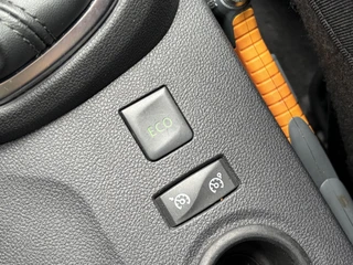 Renault Captur 0.9 TCe Intens Nav/Cruise Camera Keyless Hoogzitter Orig.NL Voll.Onderhouden! / 37