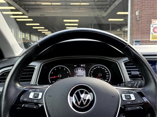 Volkswagen T-Roc 1.5 TSI Style Business  Panoramadak, Stoelverwarming, App Connect / 13