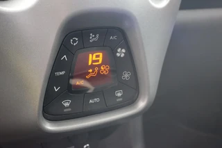 Toyota Aygo JOY CABRIO CLIMA APPLE/ANDROID CAMERA LM-VELGEN EL-RAMEN DAB / 14