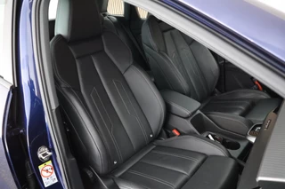 Audi Q4 e-tron 45 265pk quattro Advanced edition 77 kWh SOH 91% Matrix LED Leder Keyless Sonos Stoelverwarming Navigatie / 2