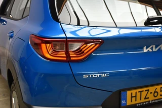 Kia Stonic 1.0 T-GDi MHEV 100pk DynamicLine Navi climate / 27
