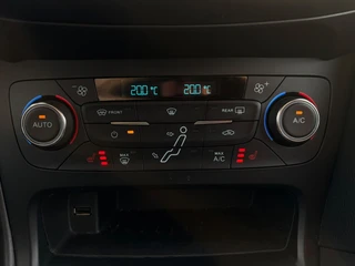 Ford Focus Wagon 1.5 Titanium NAVI - STOELVERWARMING / 20
