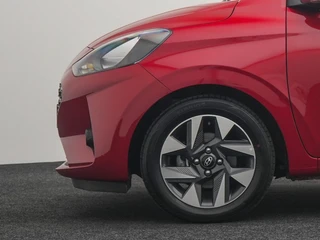 Hyundai i10 1.0 Comfort Smart 5p Private lease 339 pm! / 7