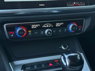 Audi Q3 Sportback 35 TFSI S-Line * Matrix Led * Trekhaak * Camera / 10