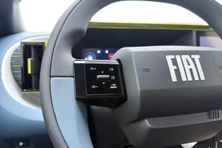 Fiat Grande Panda 1.2 Hybrid 110pk Automaat ICON | Tot 8 jaar Garantie | Apple Carplay/Android Auto | Cruise control | Lichtmetalen velgen | Parkeersensoren | Hoge instap / 18