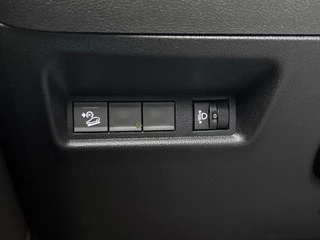 Jeep Avenger 1.2 Longitude CARPLAY-NAVI | CLIMA | CRUISE / 26