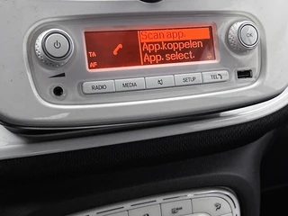 Smart Fortwo 1.0 Prime | Glasdak | Stoelverwarming | Climate Control | Cruise Control / 19