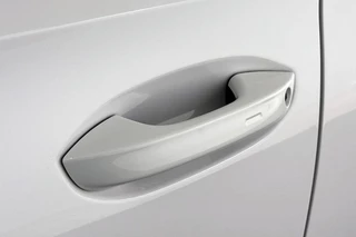 CUPRA Formentor 1.4 TSI e-Hybrid / 18