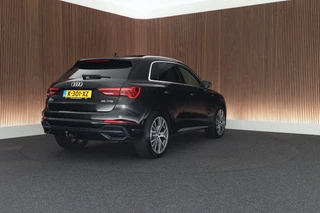 Audi Q3 35 TFSI 150pk Business Edition Trekhaak Camera Stoelverwarming LED Virtual Cockpit Navigatie Panoramadak / 11