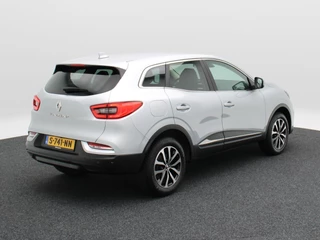 Renault Kadjar 1.3 140 Pk TCe Equilibre | Stoelverwarming | Camera | Cruise control | Climatronic | Navigatie | 17 Inch | 55.398 Km !! / 2