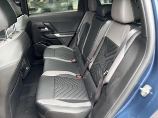 Jeep Compass First Edition 74 kWh | 360 Camera | Massage | Schuif-kanteldak / 9