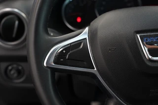 Dacia Sandero Stepway 0.9 TCe SL  Automaat Achteruitrijcamera ALL Season Banden / 8