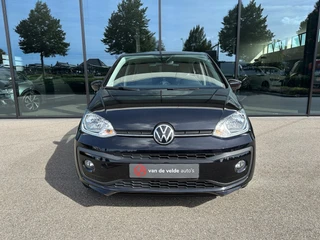 Volkswagen up! 1.0 65pk Move Up! Cruise | Stoelverwarming | Camera | 4-season | Mistlampen | Bluetooth | Rijklaar incl. 1 jaar Bovag garantie / 22