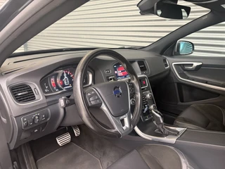 Volvo V60 1.5 T3 R-DESIGN NAVI/PDC/TREKH/STOEL VOORRUIT VERW/enz / 8