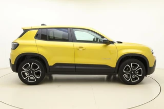Jeep Avenger 1.2 e-Hybrid Summit Automaat | JBL Soundsystem | Navigatie | Elektrische achterklep | Keylee | Climate control | Camera | Draadloze telefoonlader / 10