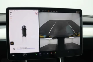 Tesla Model 3 Stnd.RWD Plus 60 kWh Pano | Leder | Autopilot / 15