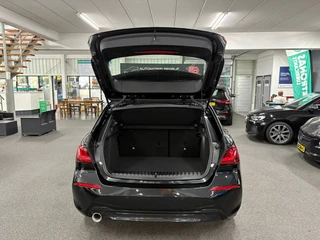 BMW 1 Series 118i NL auto/ Eerste eigenaar/ 34.323 KM/ Automaat / 36