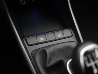 Hyundai Bayon 1.0 T-GDI Comfort Smart LED | Private lease 439,- p.m. | / 38
