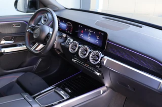 Mercedes GLB 200 d AMG Line / Keyless-Go / Winter-Paket / Multibeam LED / Camera / 42